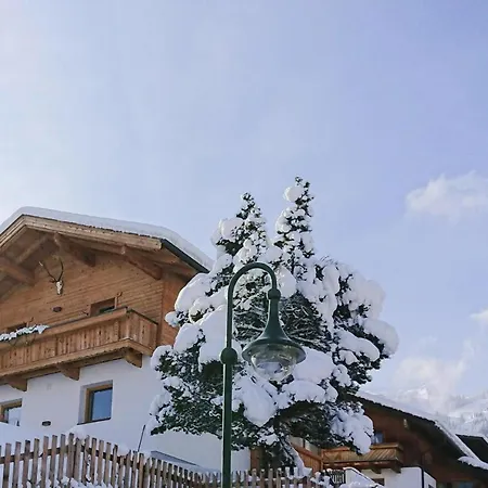 Beautiful In A Stunning Location With Sauna 펜션 *