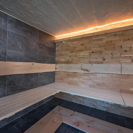Beautiful In A Stunning Location With Sauna 펜션 푸겐