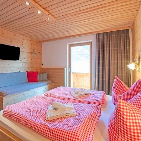 Beautiful In A Stunning Location With Sauna Fuegen