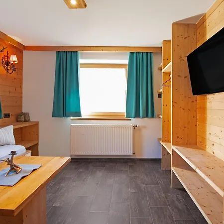 Beautiful In A Stunning Location With Sauna Holiday home Fuegen