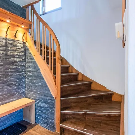 Beautiful In A Stunning Location With Sauna Hébergement de vacances