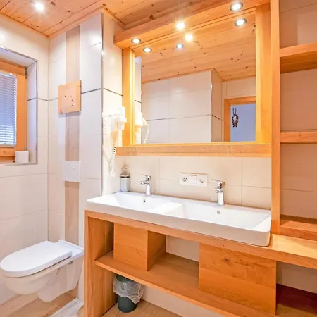 Beautiful In A Stunning Location With Sauna Hébergement de vacances Fügen